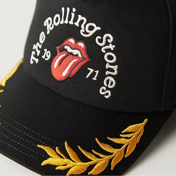 the Rolling Stones Black Cap with Gold Embroidery - Picture 2 of 4